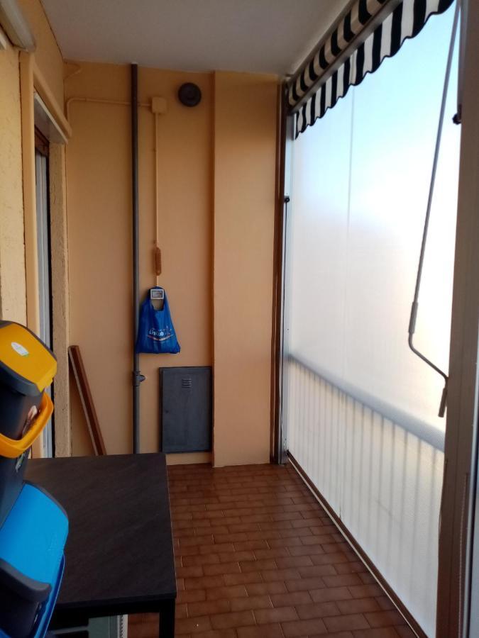 Bruno Turin Apartment Near The Metro 콜레뇨 외부 사진