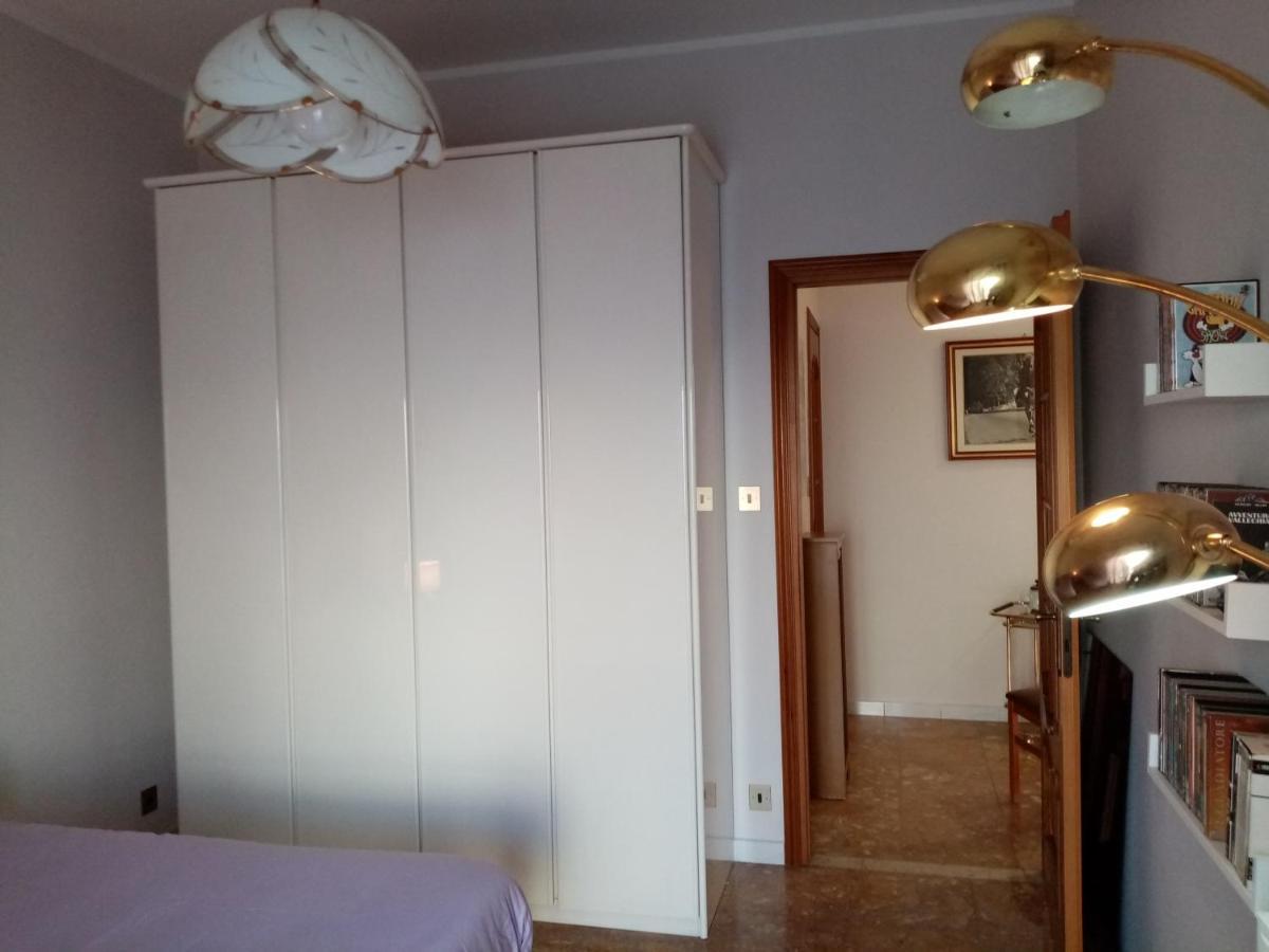 Bruno Turin Apartment Near The Metro 콜레뇨 외부 사진