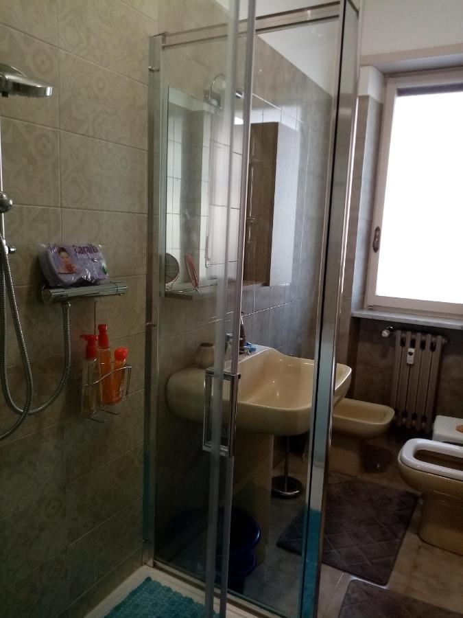 Bruno Turin Apartment Near The Metro 콜레뇨 외부 사진